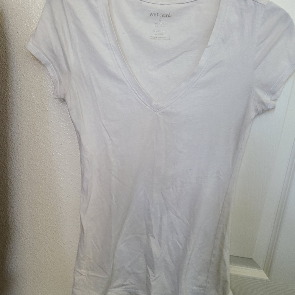 Plain white tee